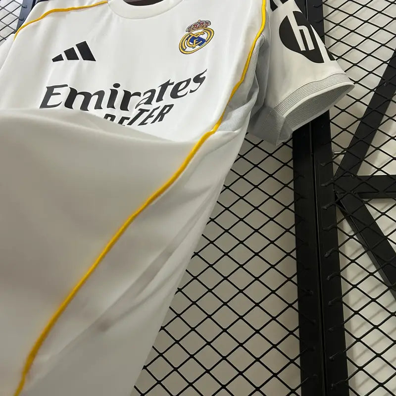 25/26 Real Madrid Home Jersey | HP Logo