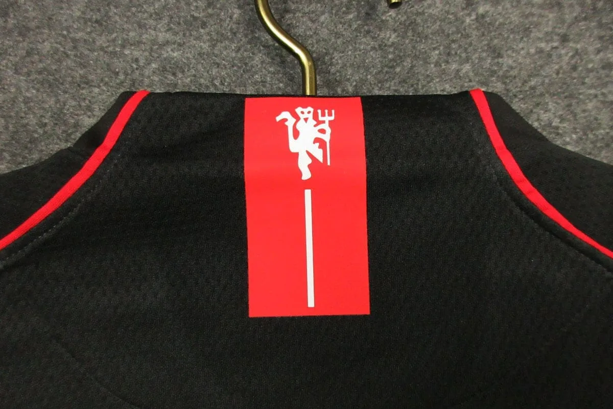 Retro 07/08 Manchester United Away Black Jersey