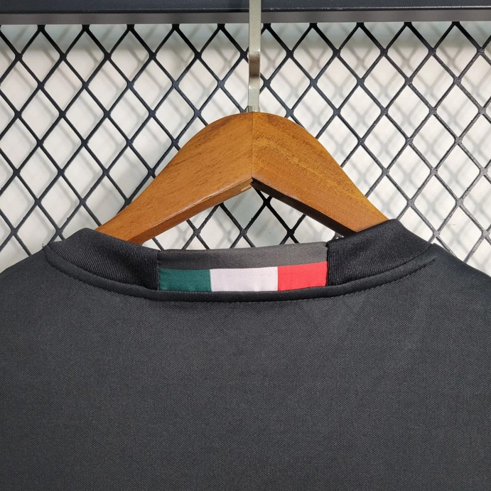 Retro 16-17 AC Milan Home Soccer Jersey