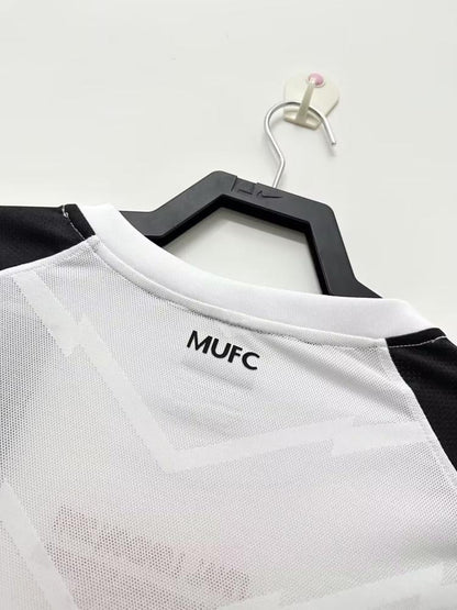 Retro 10/11 Manchester United in the Champions League version away Soccer Jersey