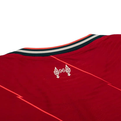 Player Version 21/22 Retro Liverpool Home Jersey