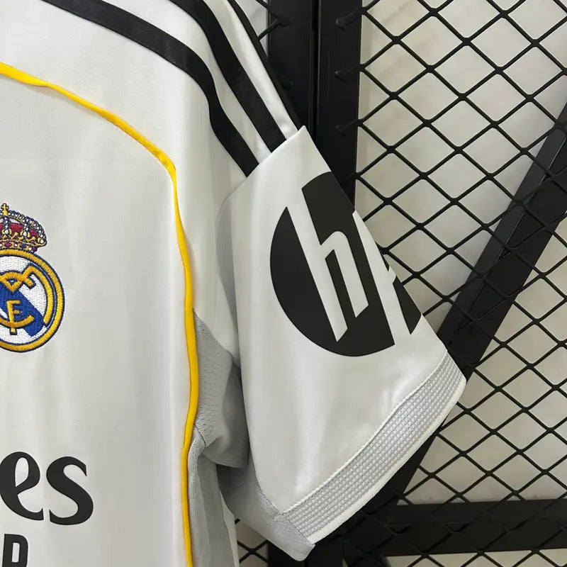 25/26 Real Madrid Home Jersey | HP Logo