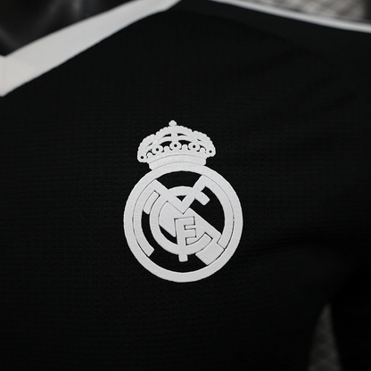 25/26 Real Madrid Black Goalkeeper Jersey