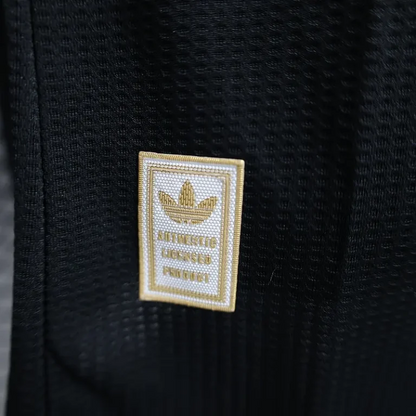 25/26 Real Madrid Black Goalkeeper Jersey