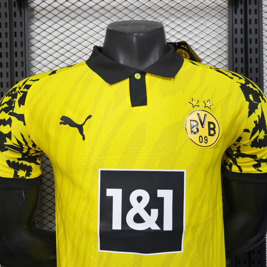 Player Version 25/26 Borussia Dortmund Yellow with Black Pattern Jersey