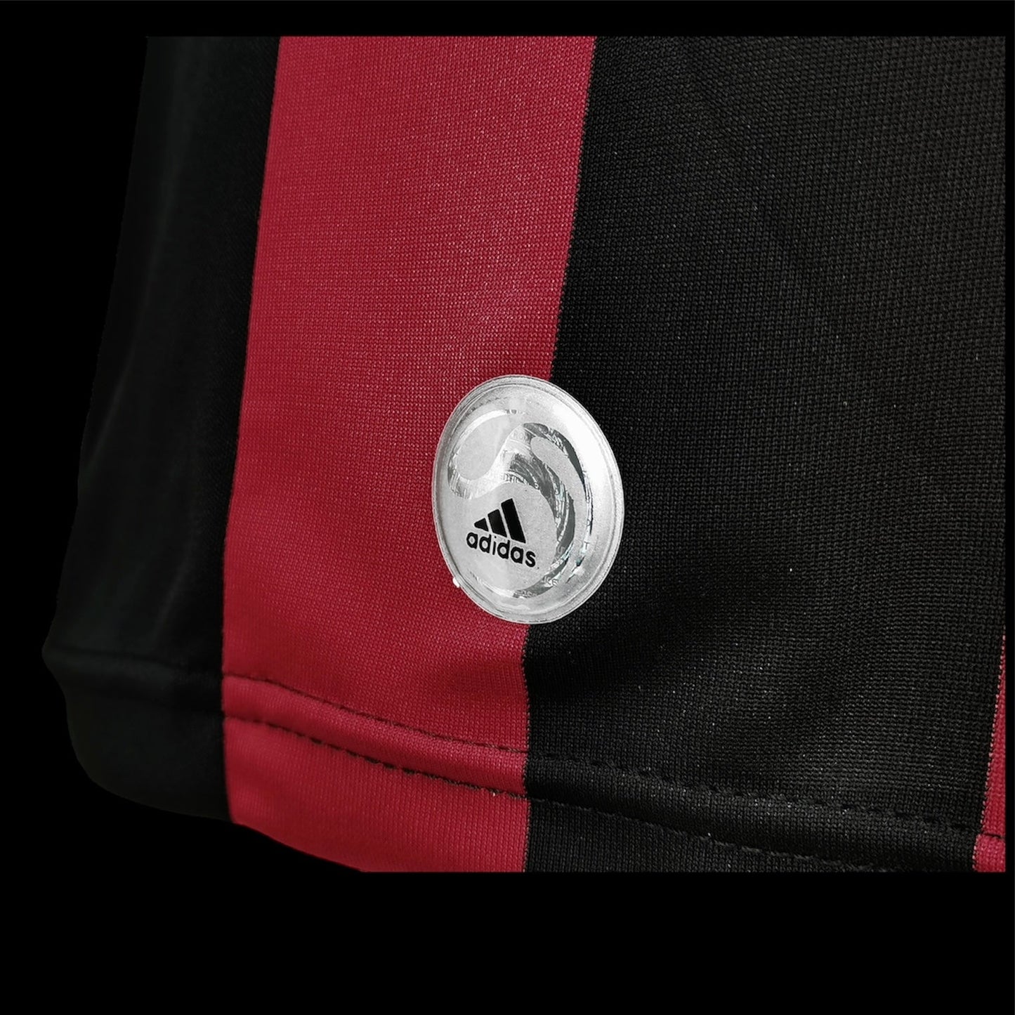 Retro 2009/10 AC Milan Home Soccer Jersey