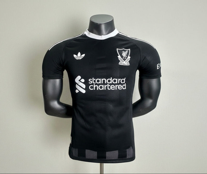 25/26 LIverpool Black Goalkeeper Jersey