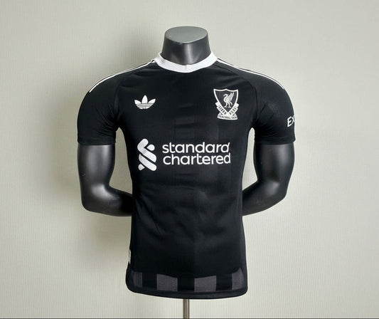 25/26 LIverpool Black Goalkeeper Jersey