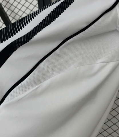 25/26 Juventus Home Jersey