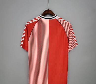 Retro Denmark 1986 home Soccer Jersey